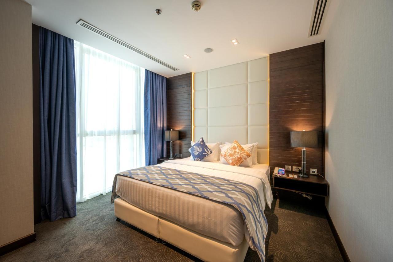 Ramada Encore By Wyndham 4* Doha