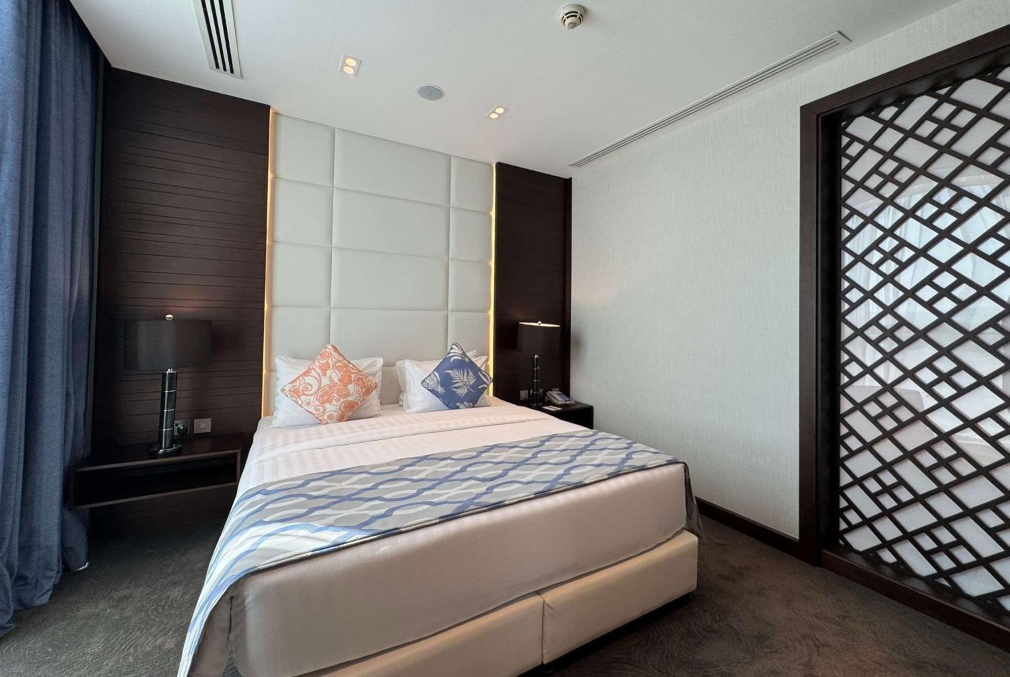 Ramada Encore By Wyndham Hotel
